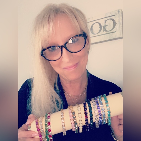 Meet your Posher, Trish - Picture 5 of 15